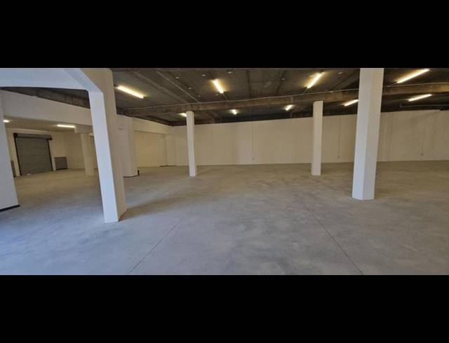 INDUSTRIAL PROPERTY TO RENT IN HALFWAY HOUSE